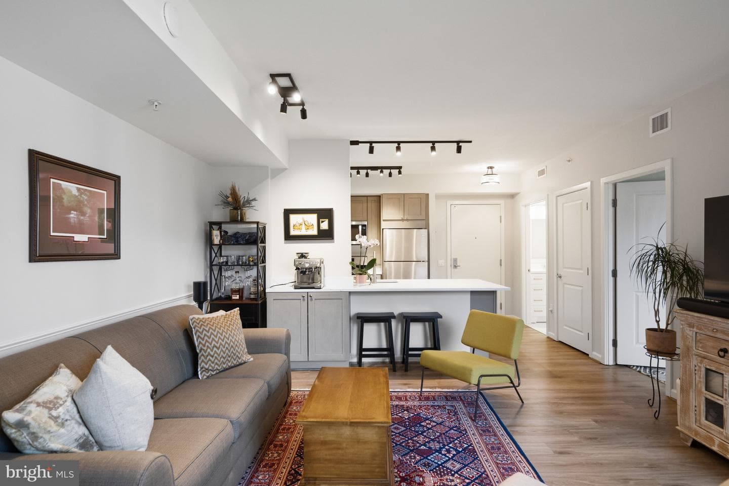 440 L Street NW #601 photo 4