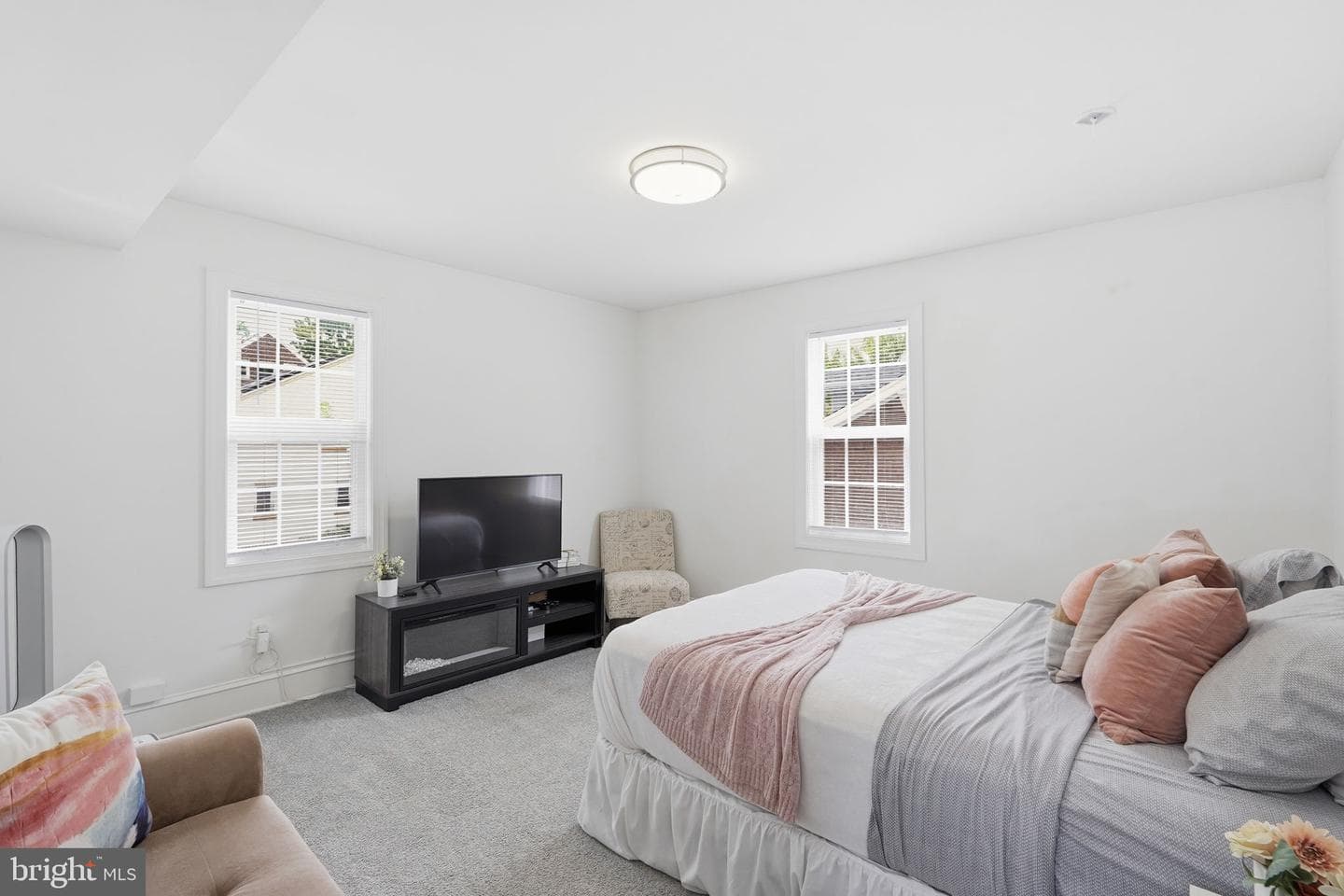 710 Van Buren Street NW photo 24