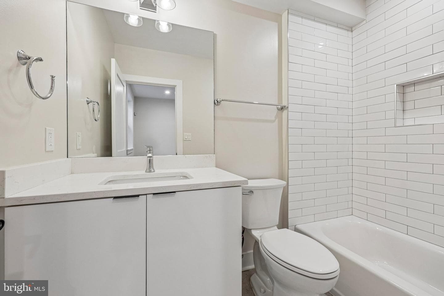 1645 West Virginia Avenue NE #1 photo 29