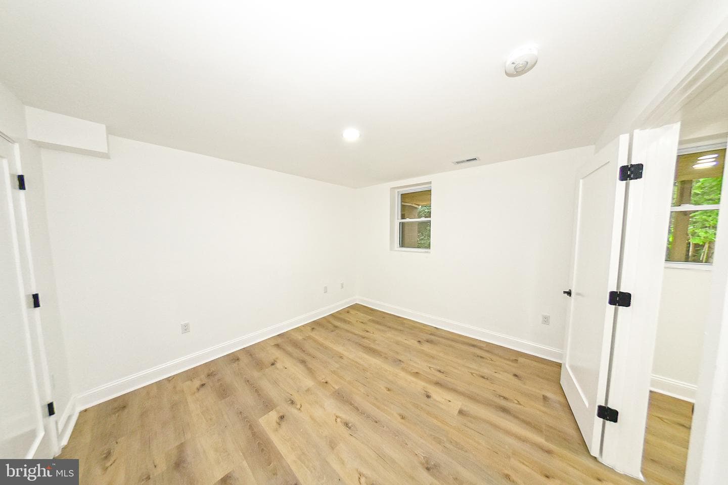 3704 Suitland Road SE photo 38