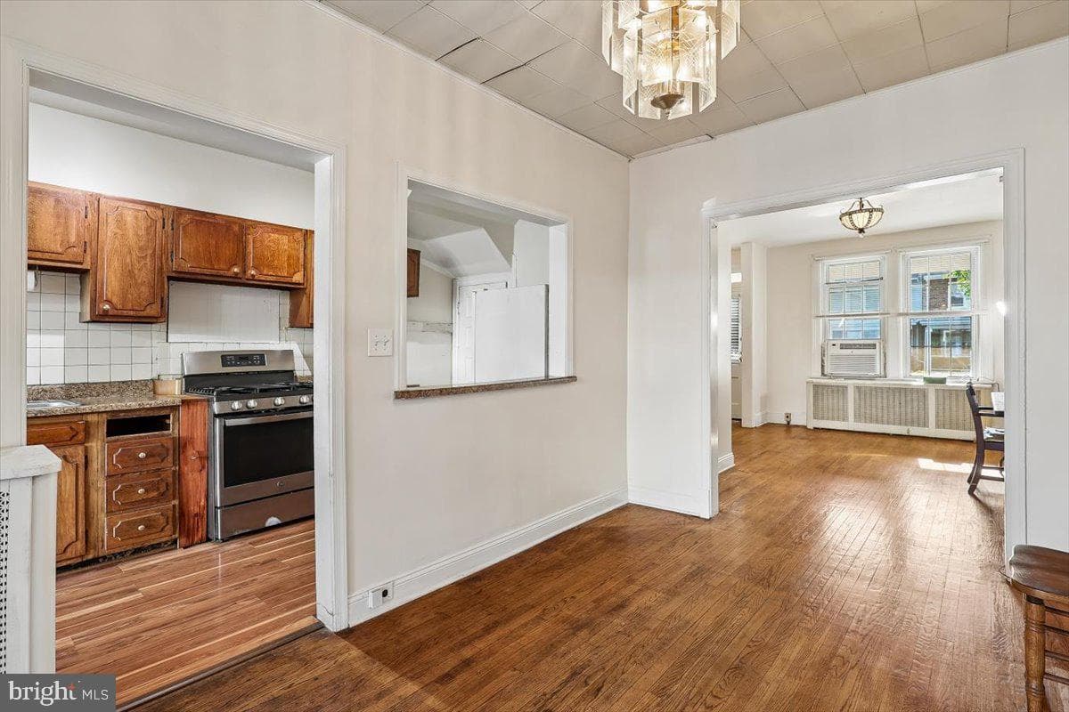 224 17th Street NE photo 10