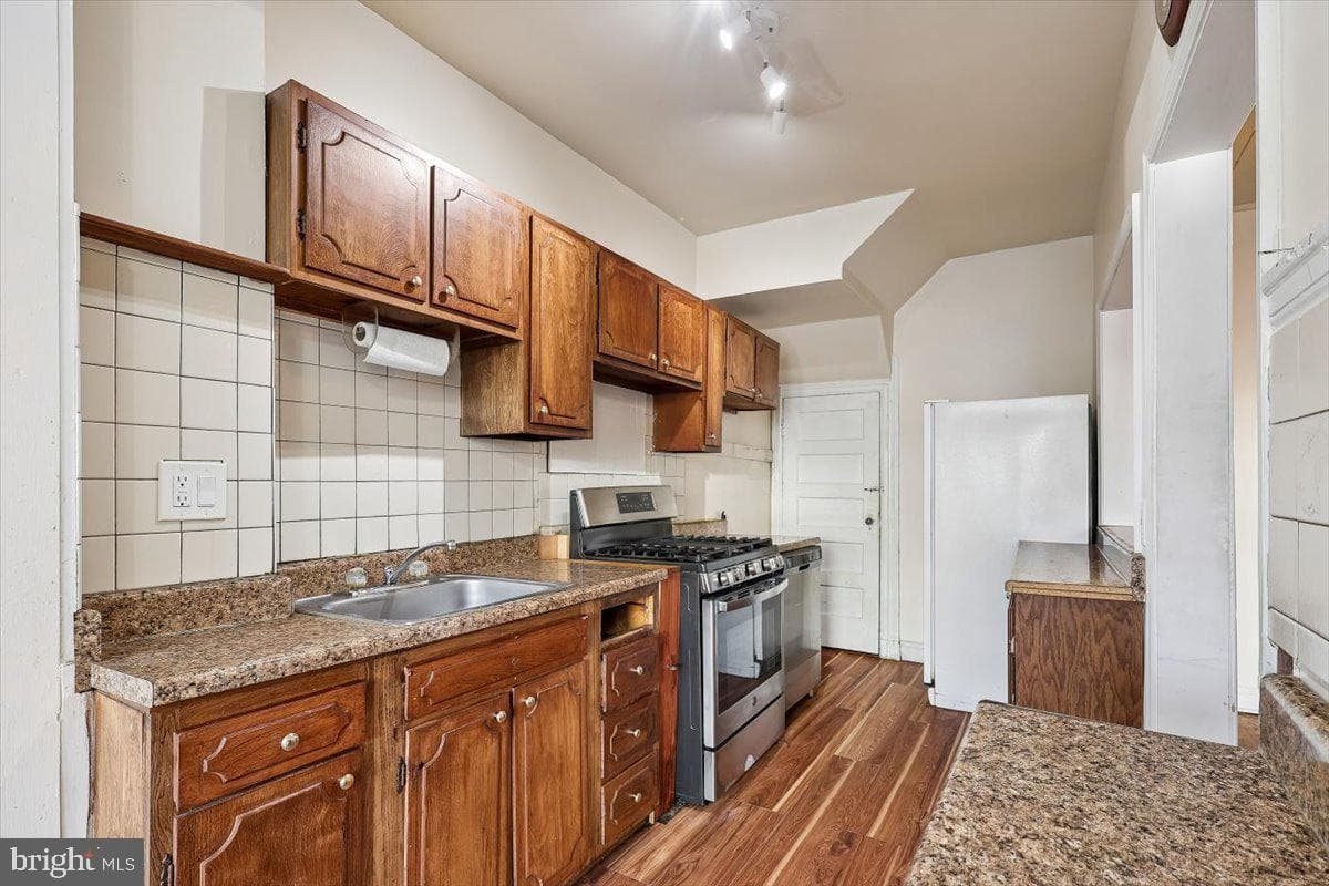 224 17th Street NE photo 14
