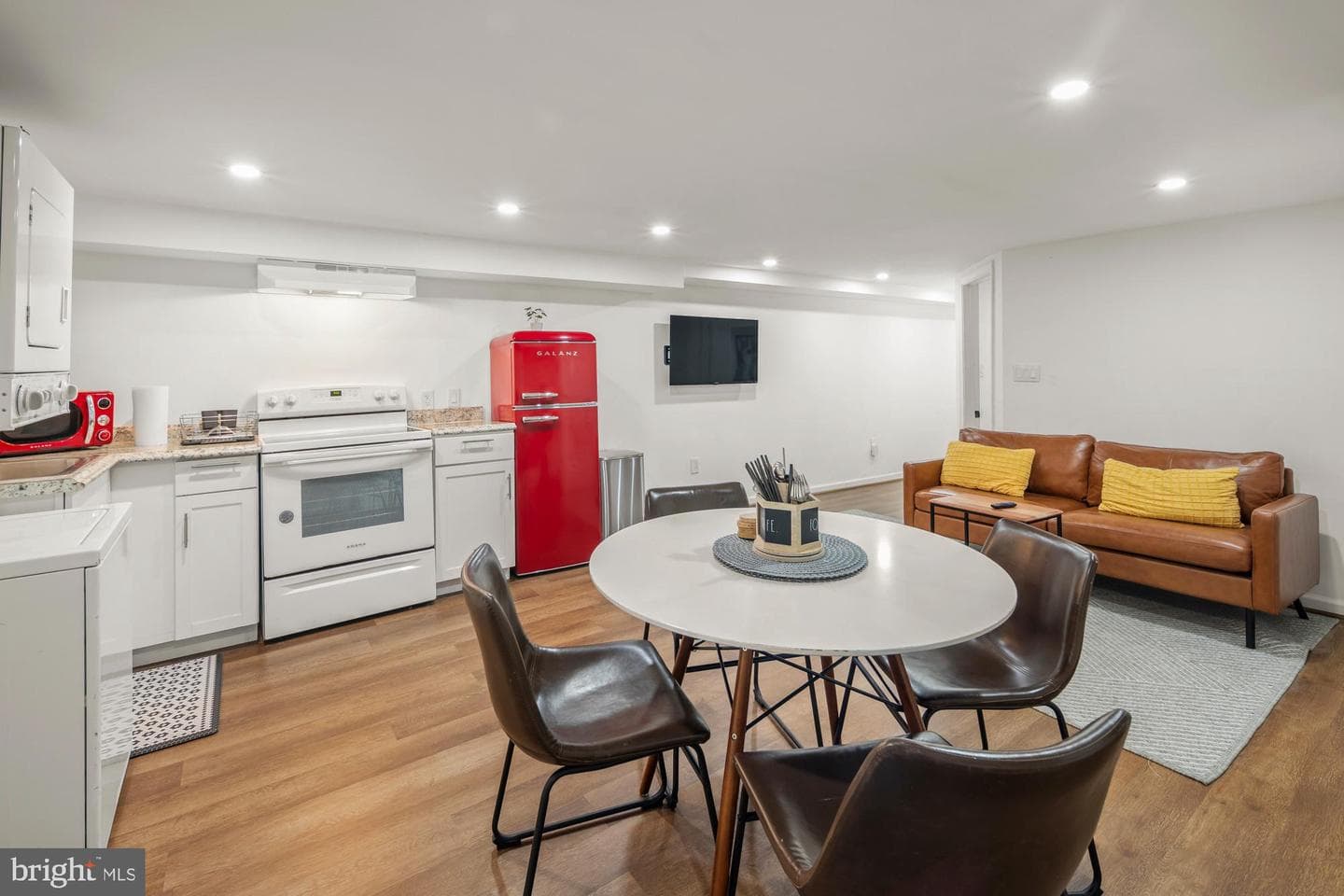 16 Q Street NE photo 26