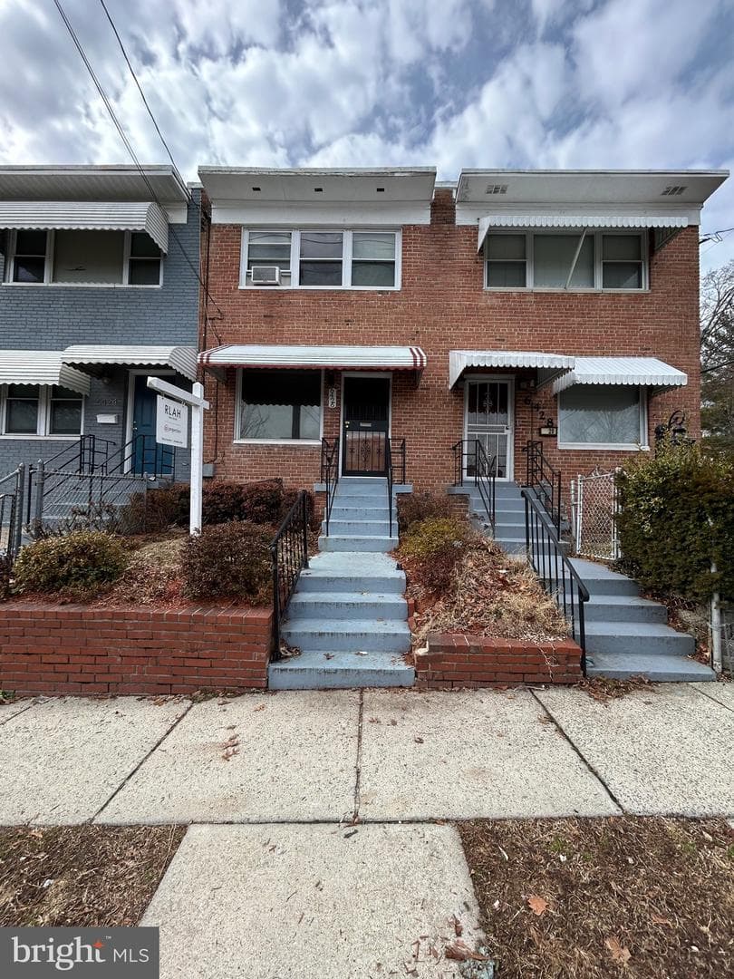 6426 North Capitol Street NW, Washington