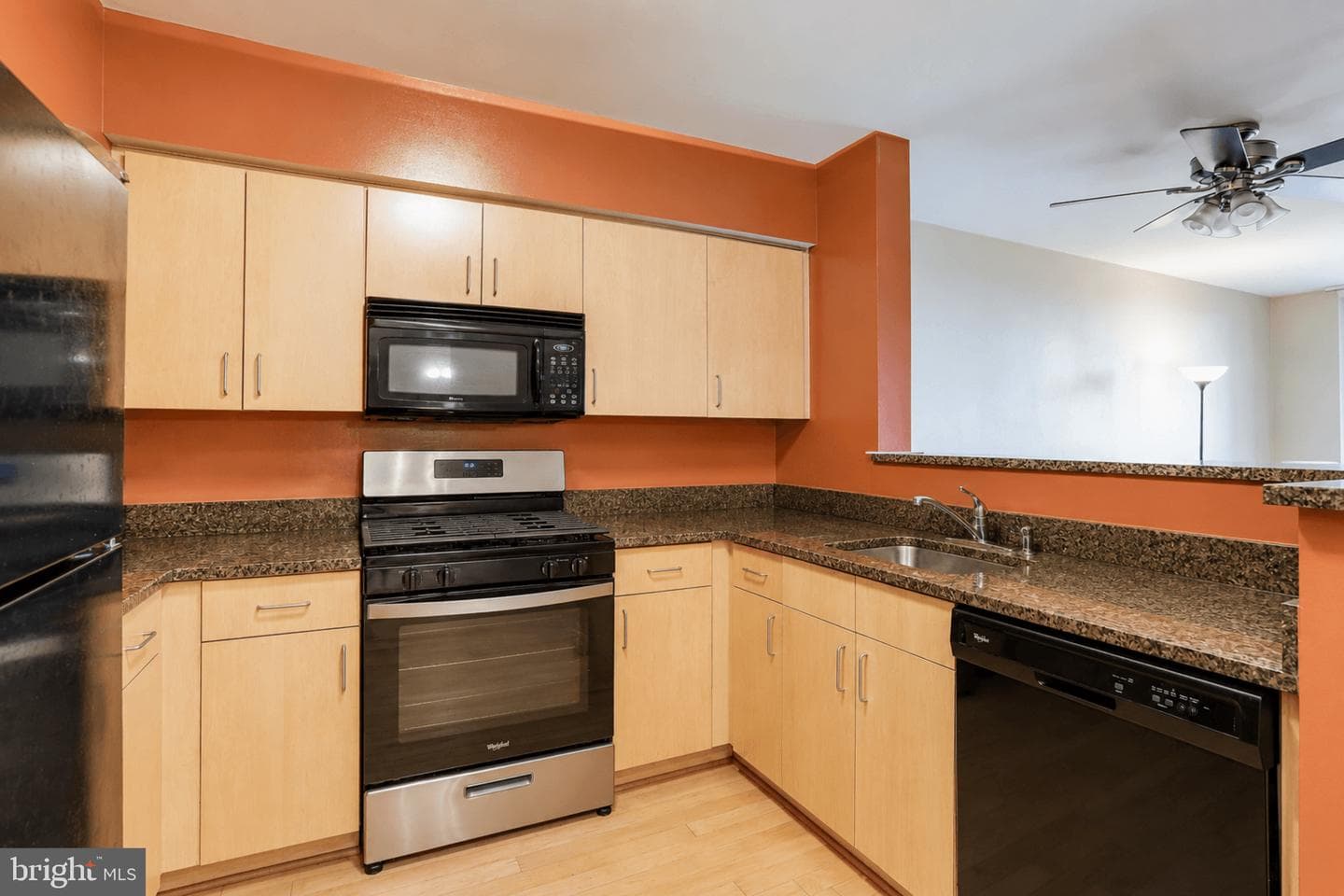 1000 New Jersey Avenue SE #304 photo 5