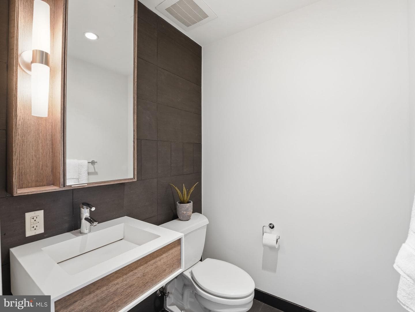 1515 15th Street NW #401 photo 25