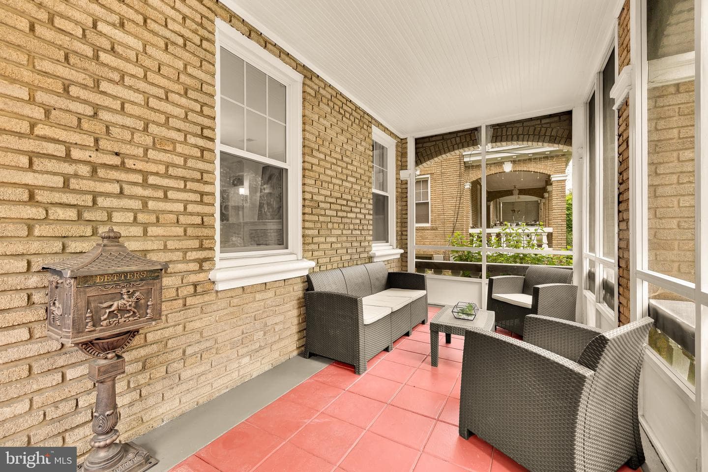 1616 Webster Street NW photo 4