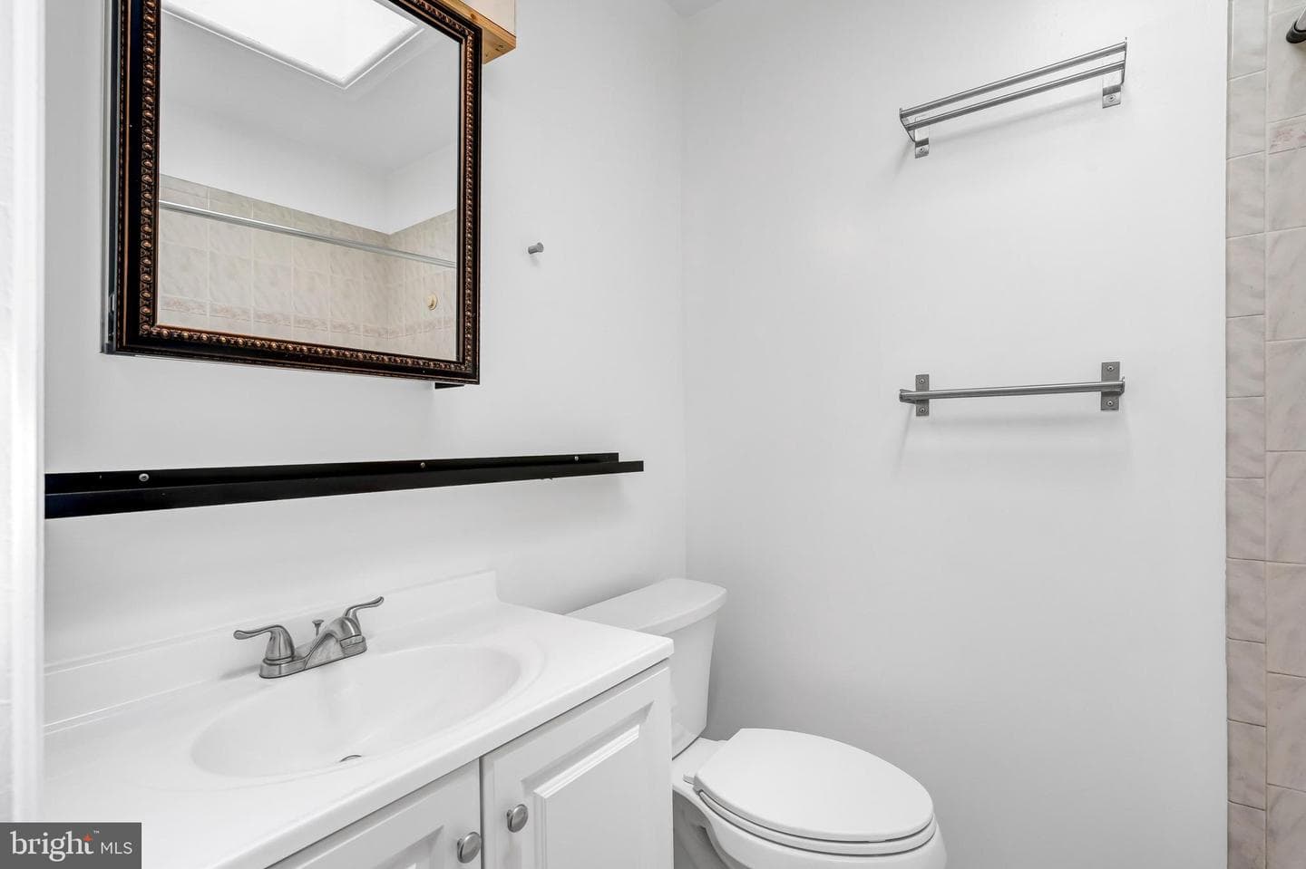 1749 L Street NE photo 16