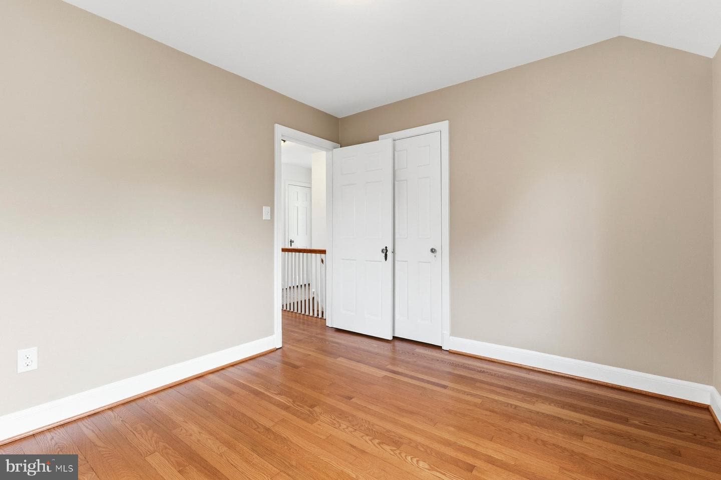 4308 19th Place NE photo 19