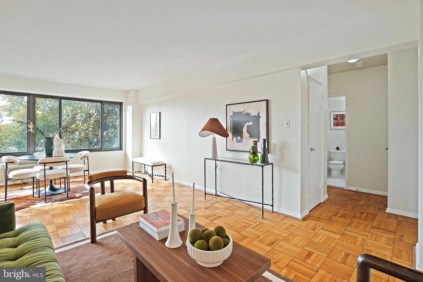 3601 Wisconsin Avenue NW #204 photo 2