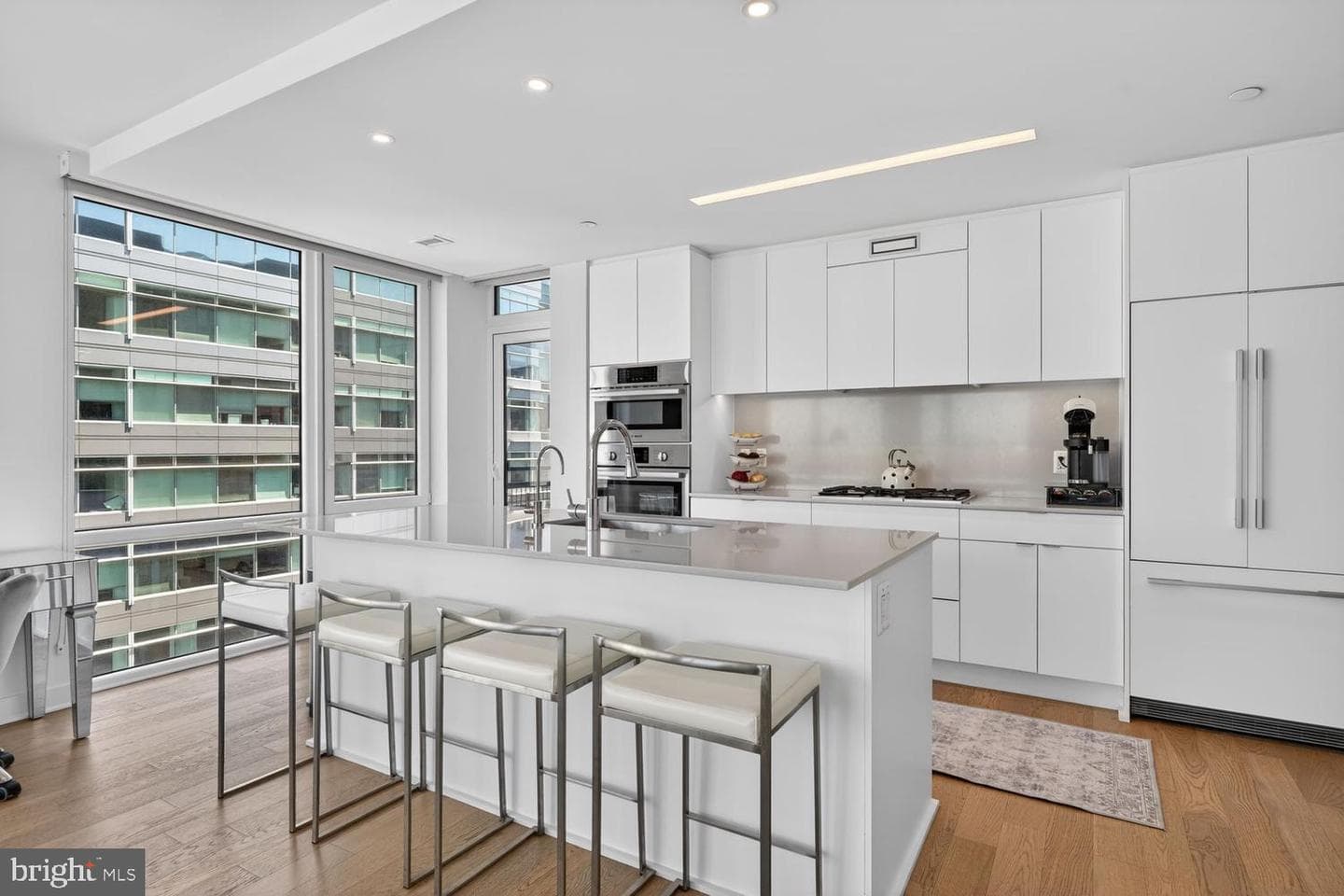 37 L Street SE #802 photo 3