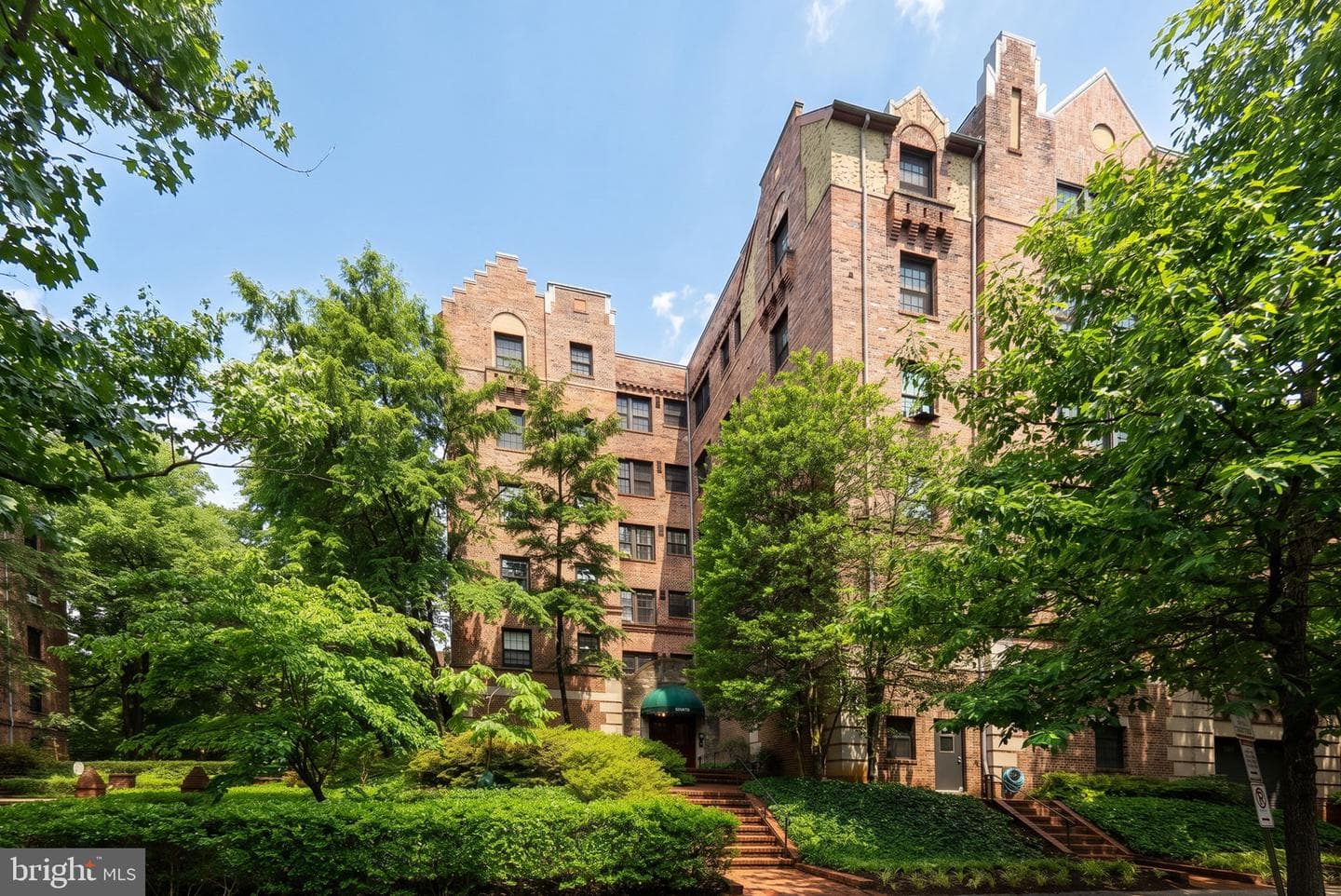 3930 Connecticut Avenue NW #205-H, Washington