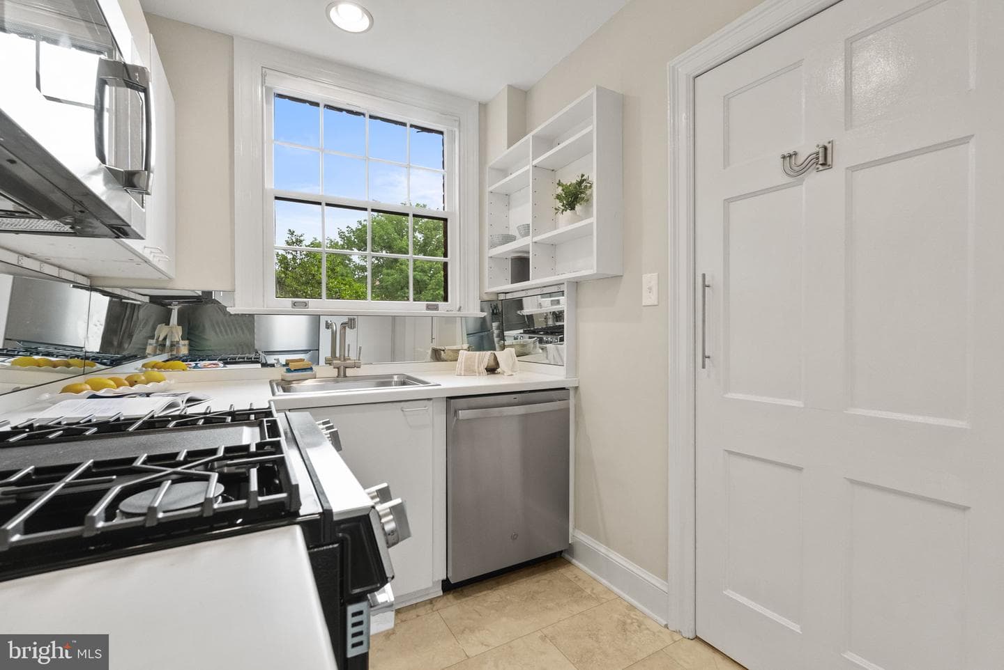 3930 Connecticut Avenue NW #205-H photo 11