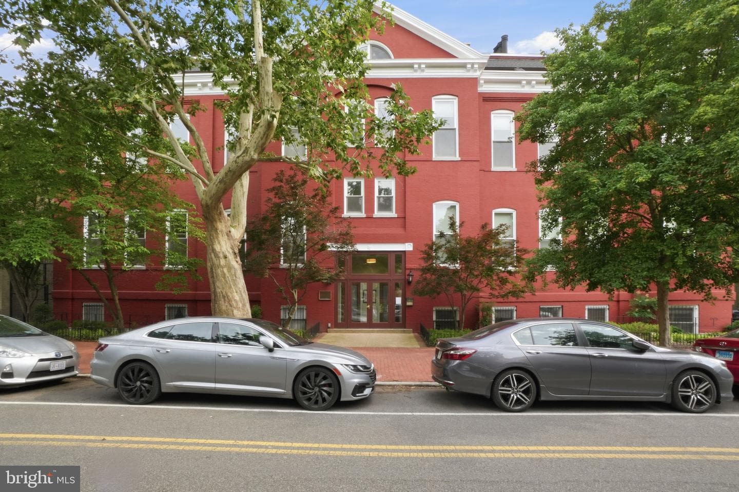 301 G Street NE #3, Washington