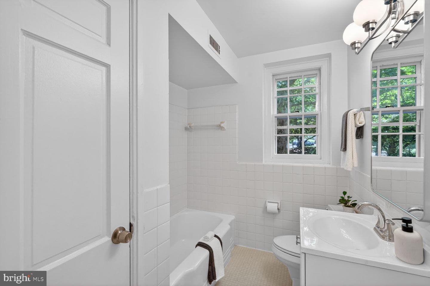 3621 39th Street NW #b320 photo 15