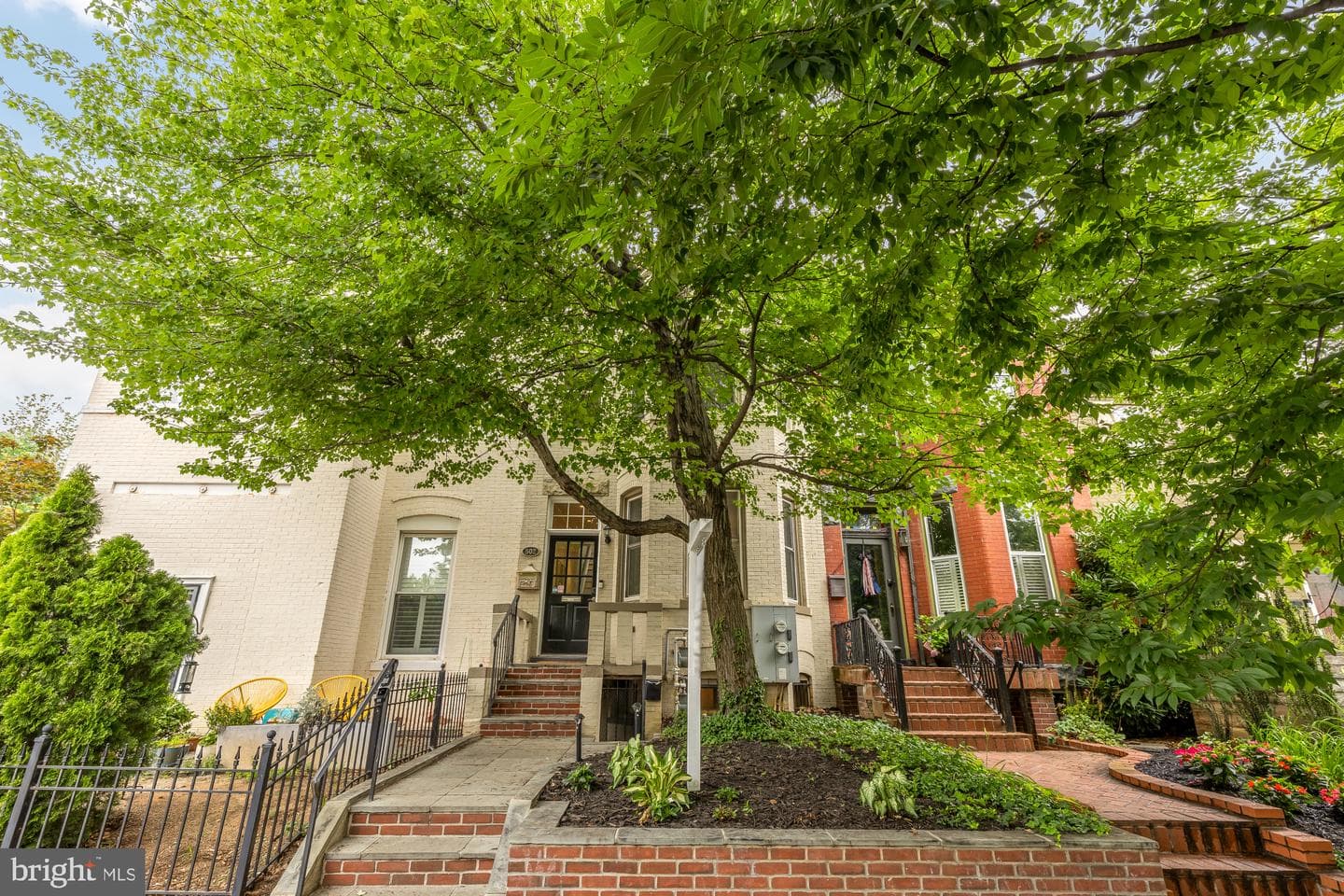 502 12th Street NE, Washington