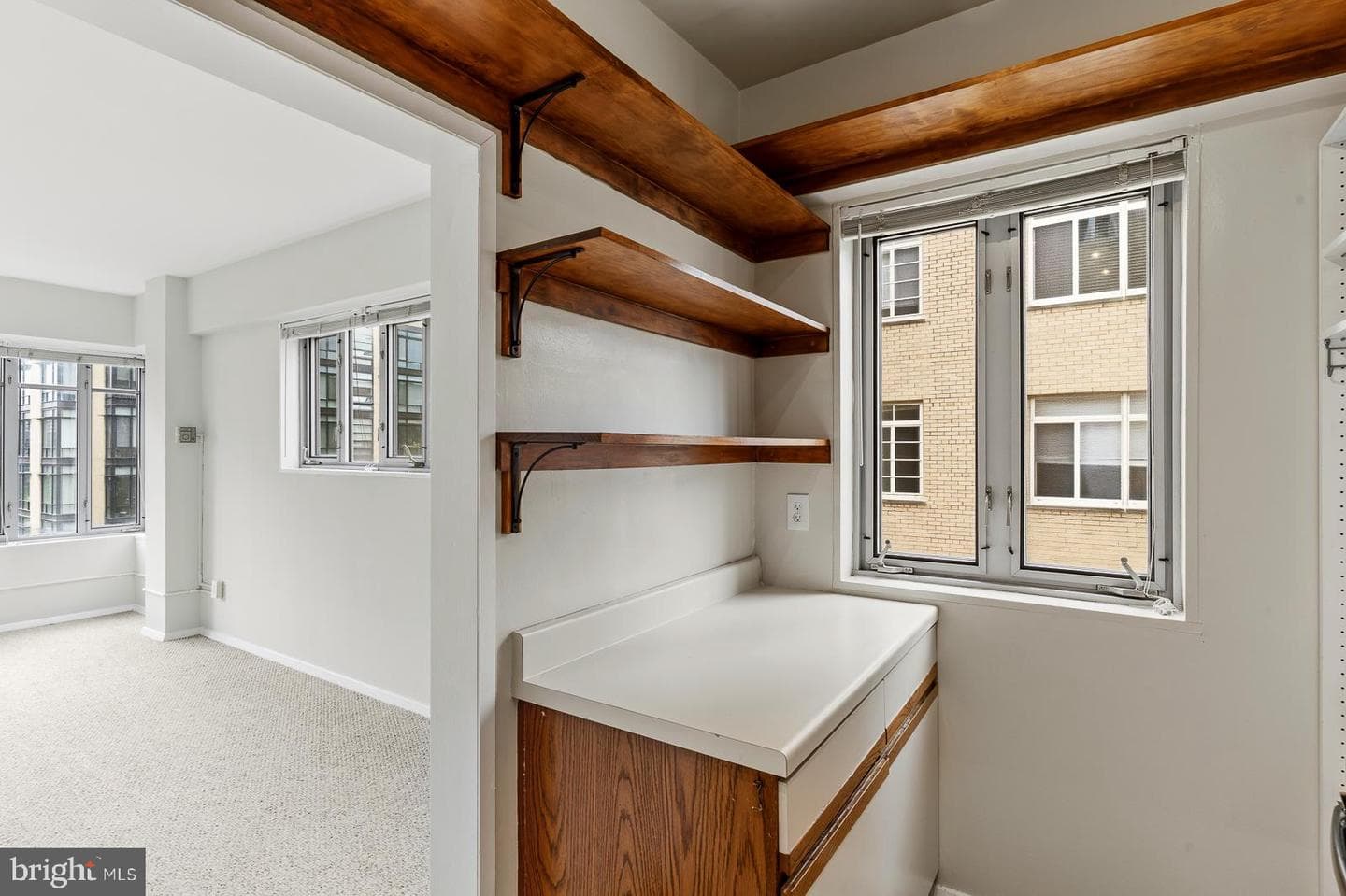 1711 Massachusetts Avenue NW #628 photo 11