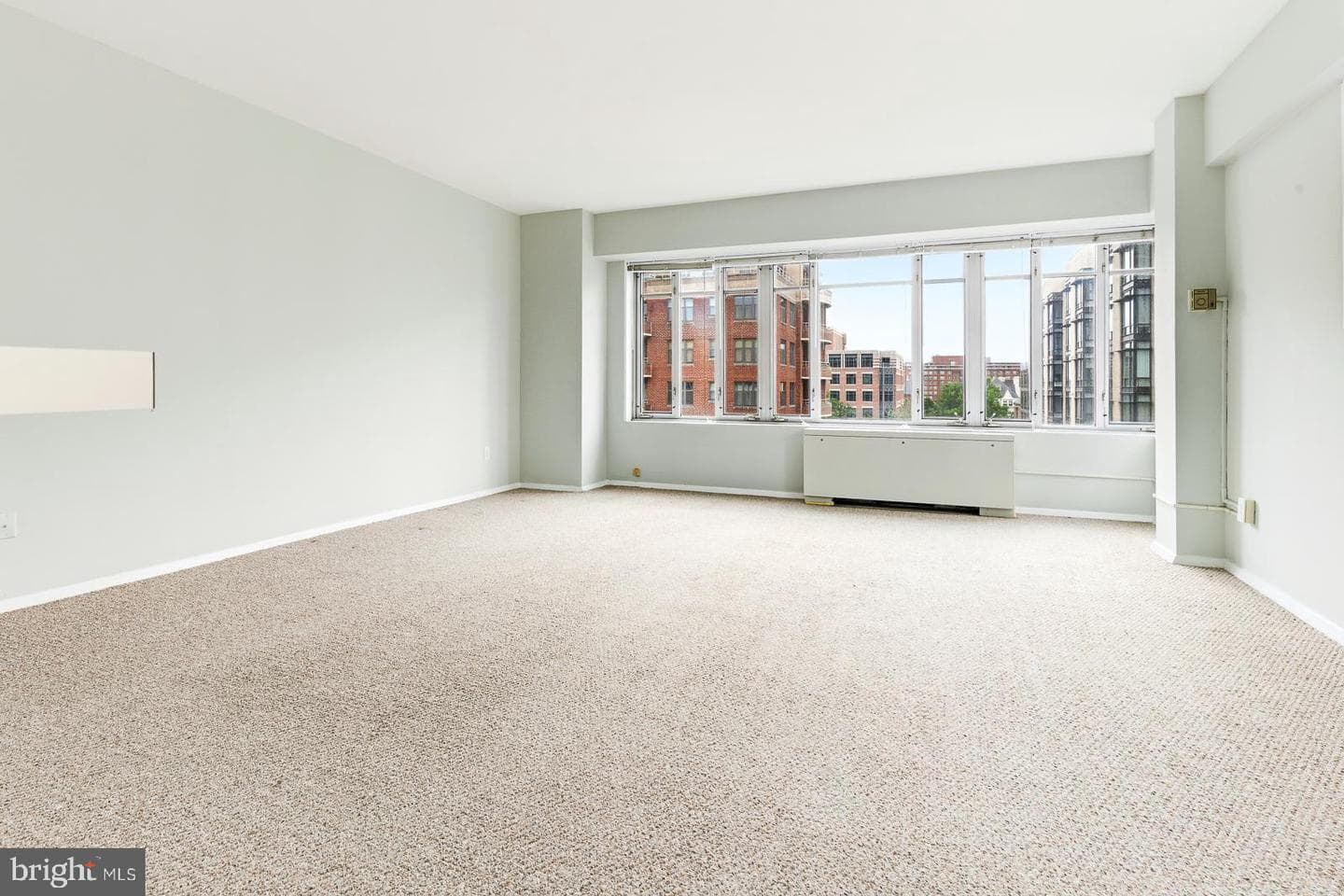 1711 Massachusetts Avenue NW #628 photo 17