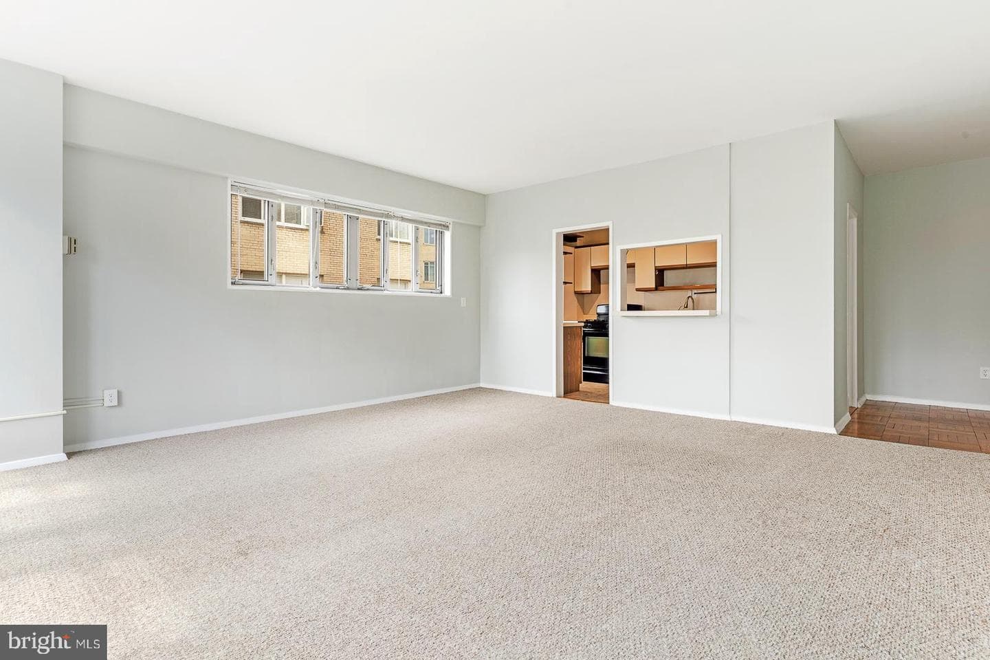 1711 Massachusetts Avenue NW #628 photo 20