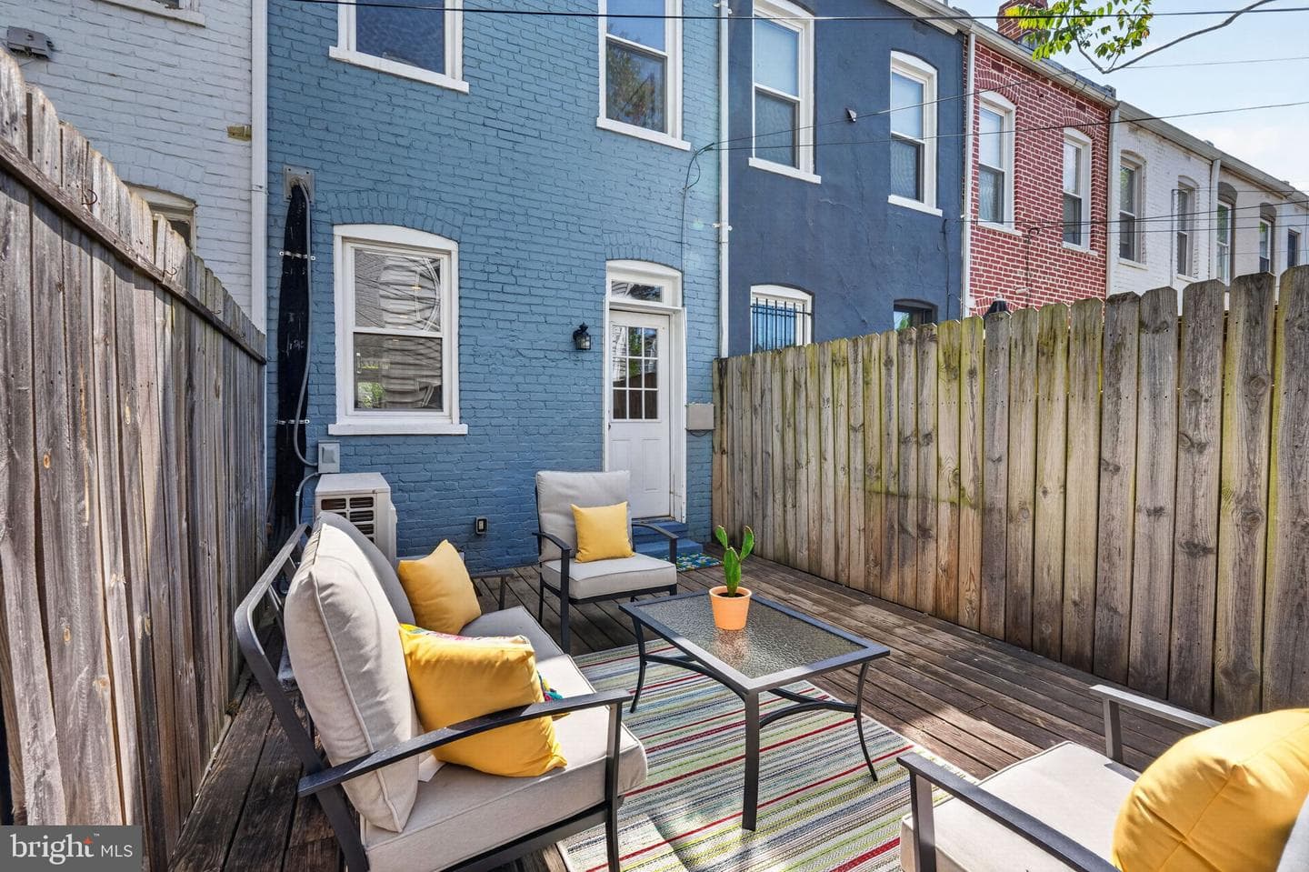 1372 C Street NE photo 18