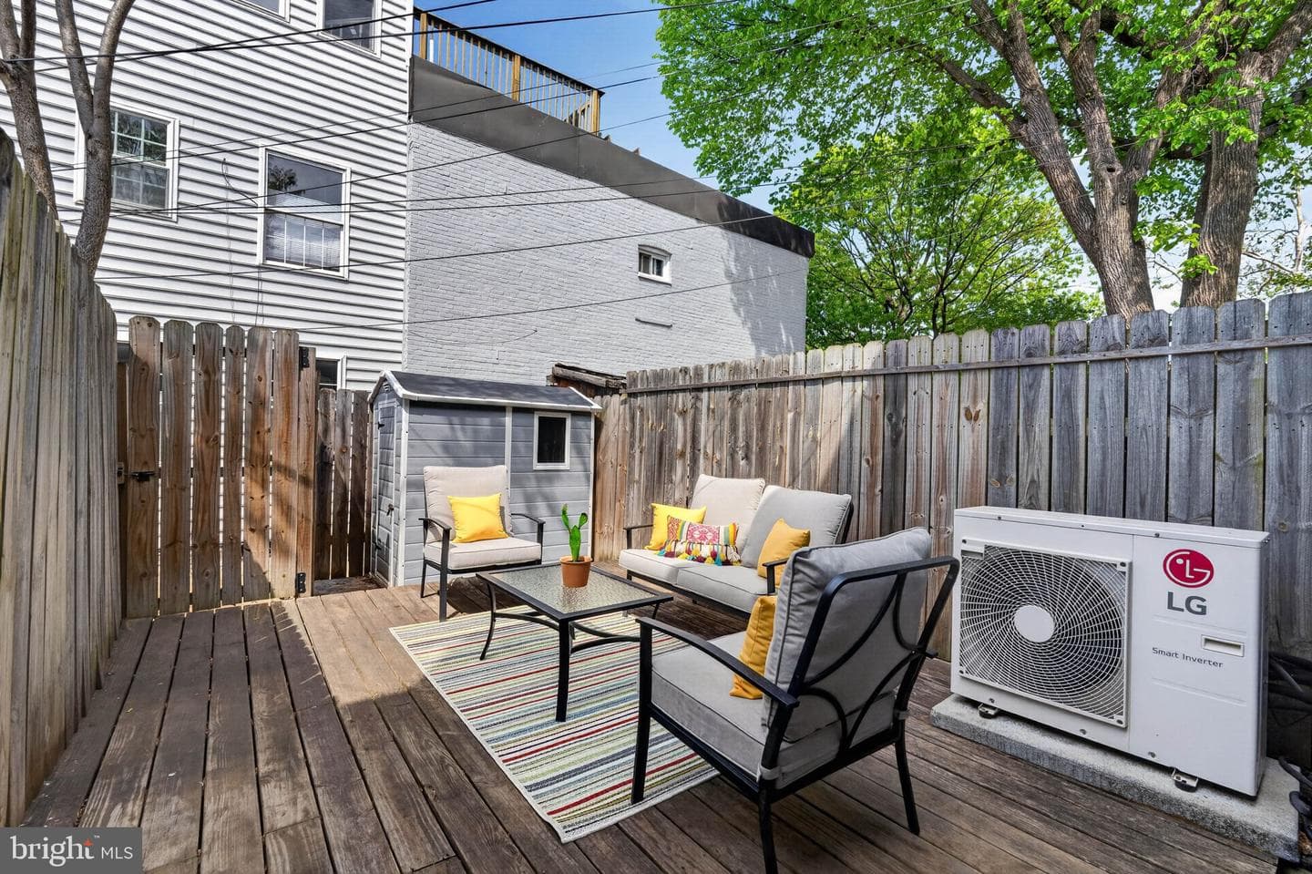 1372 C Street NE photo 19
