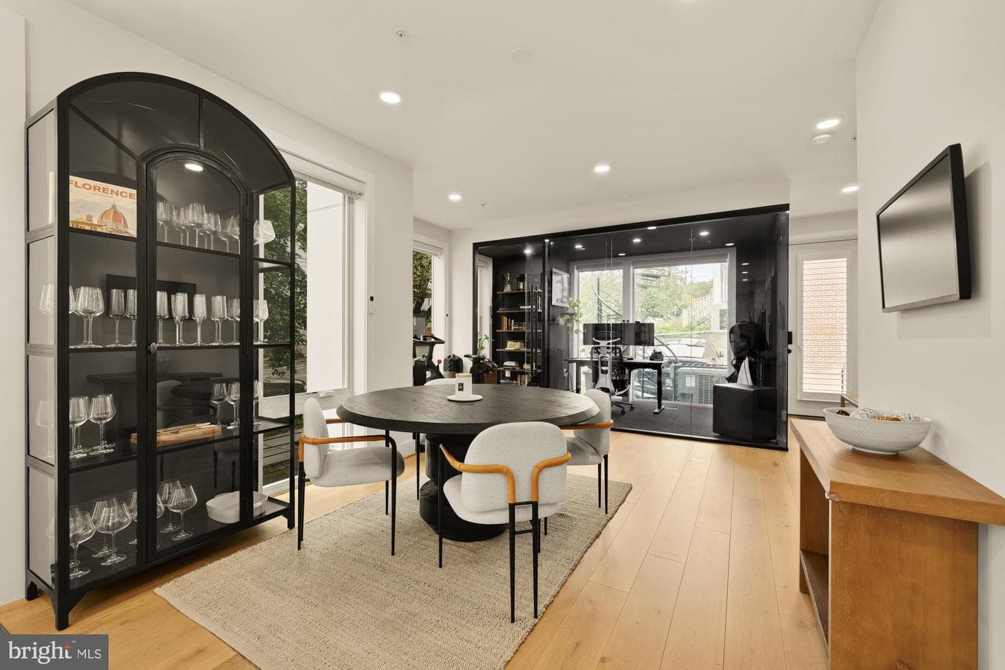 4129 8th Street NW #1 photo 17