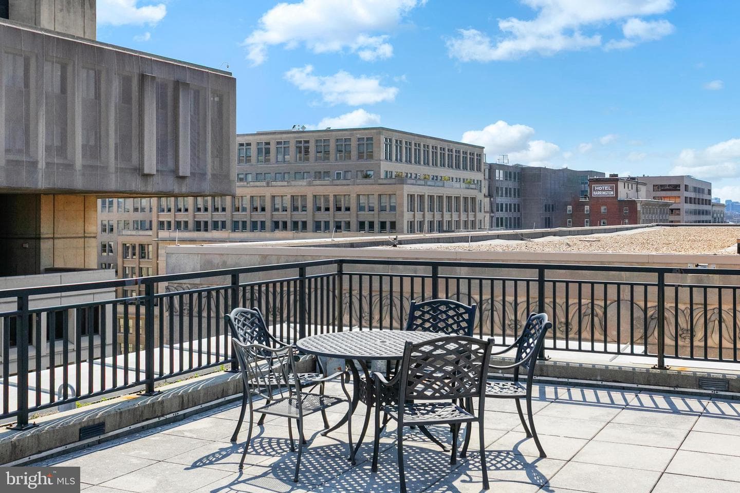 915 E Street NW #1105 photo 31