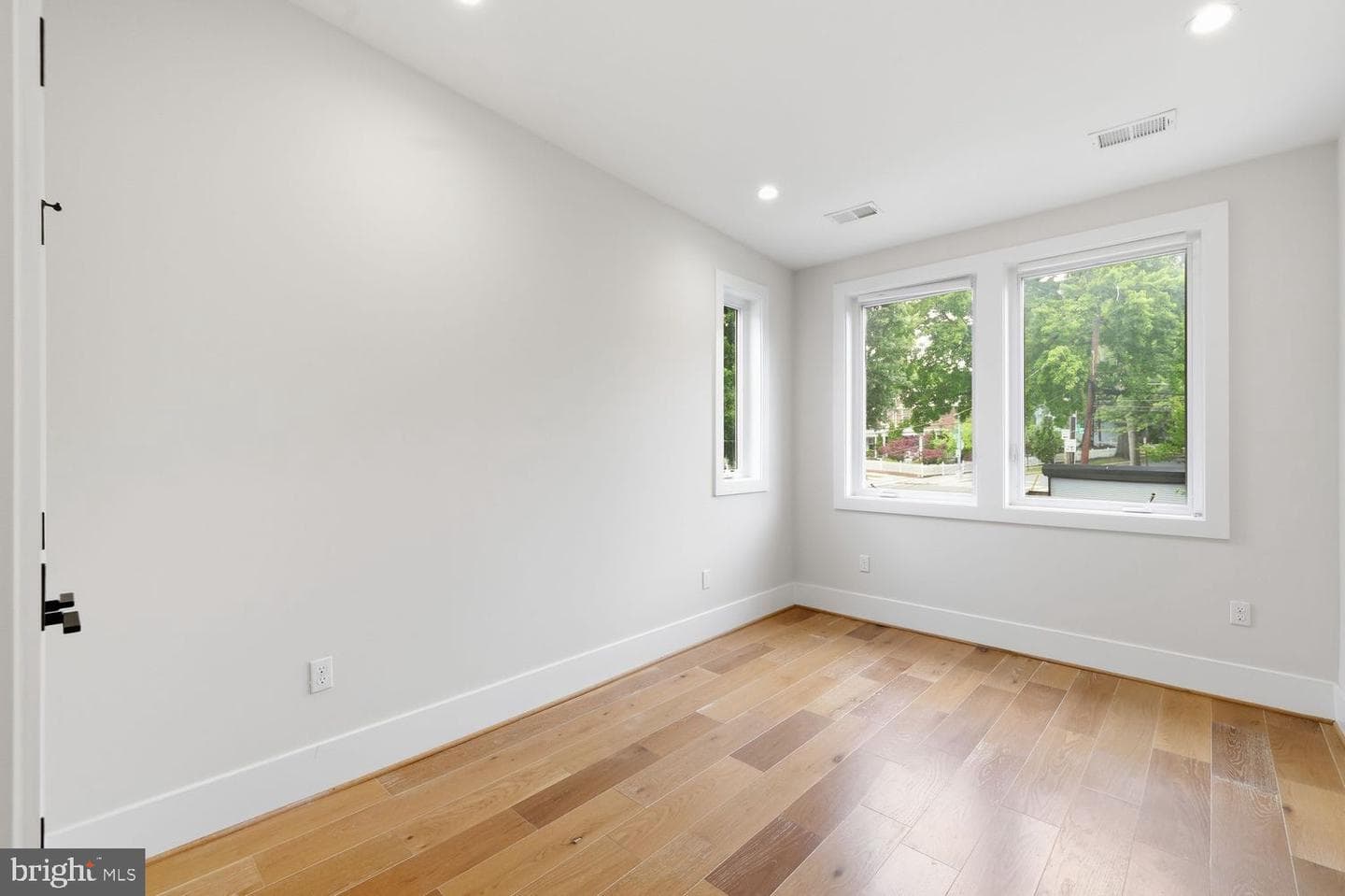 4019 Illinois Avenue NW #2 photo 20