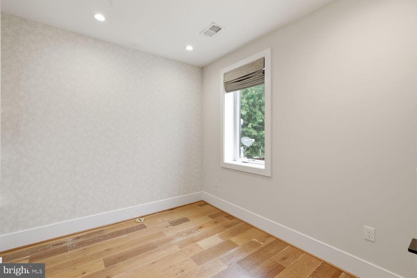 4019 Illinois Avenue NW #2 photo 23