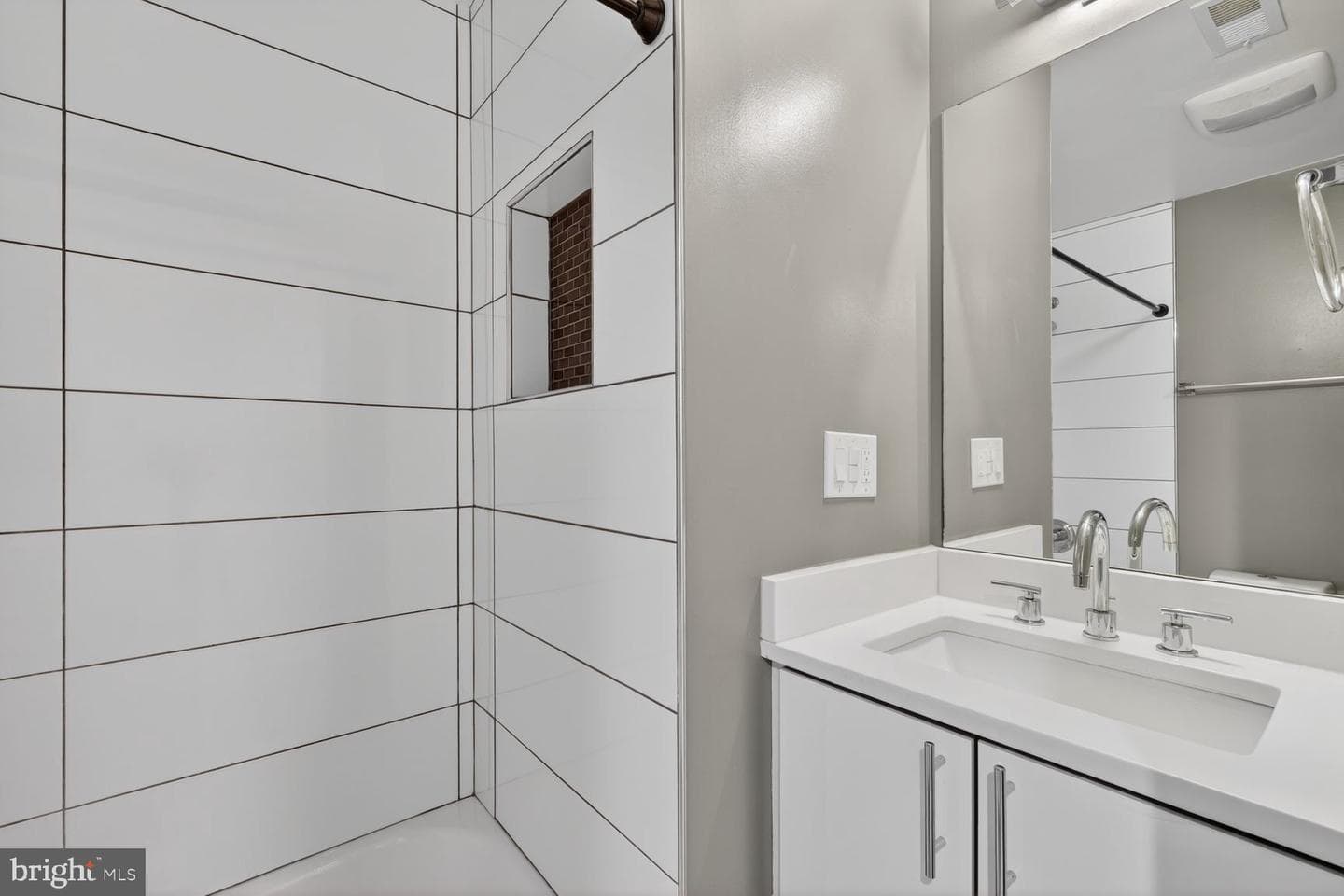 1224 Euclid Street NW #1 photo 14
