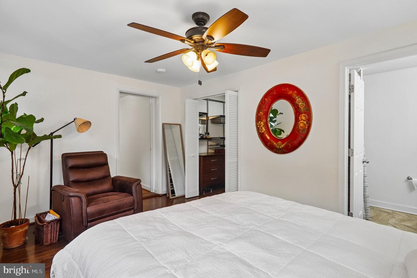 3103 Walnut Street NE photo 32