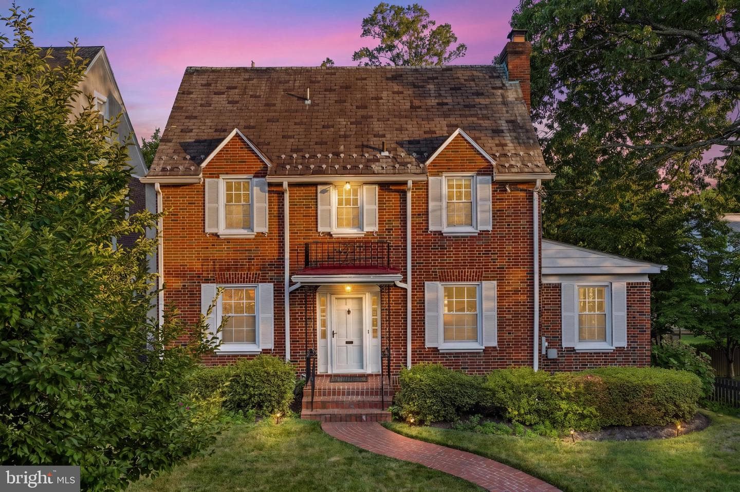 1328 Juniper Street NW, Washington