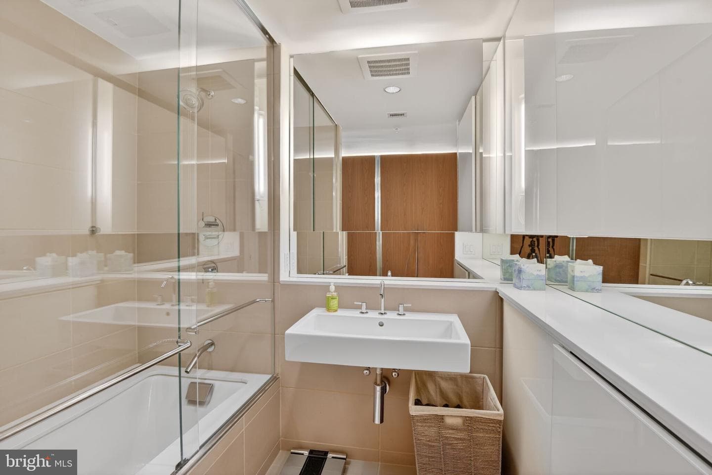 920 I Street NW #411 photo 20