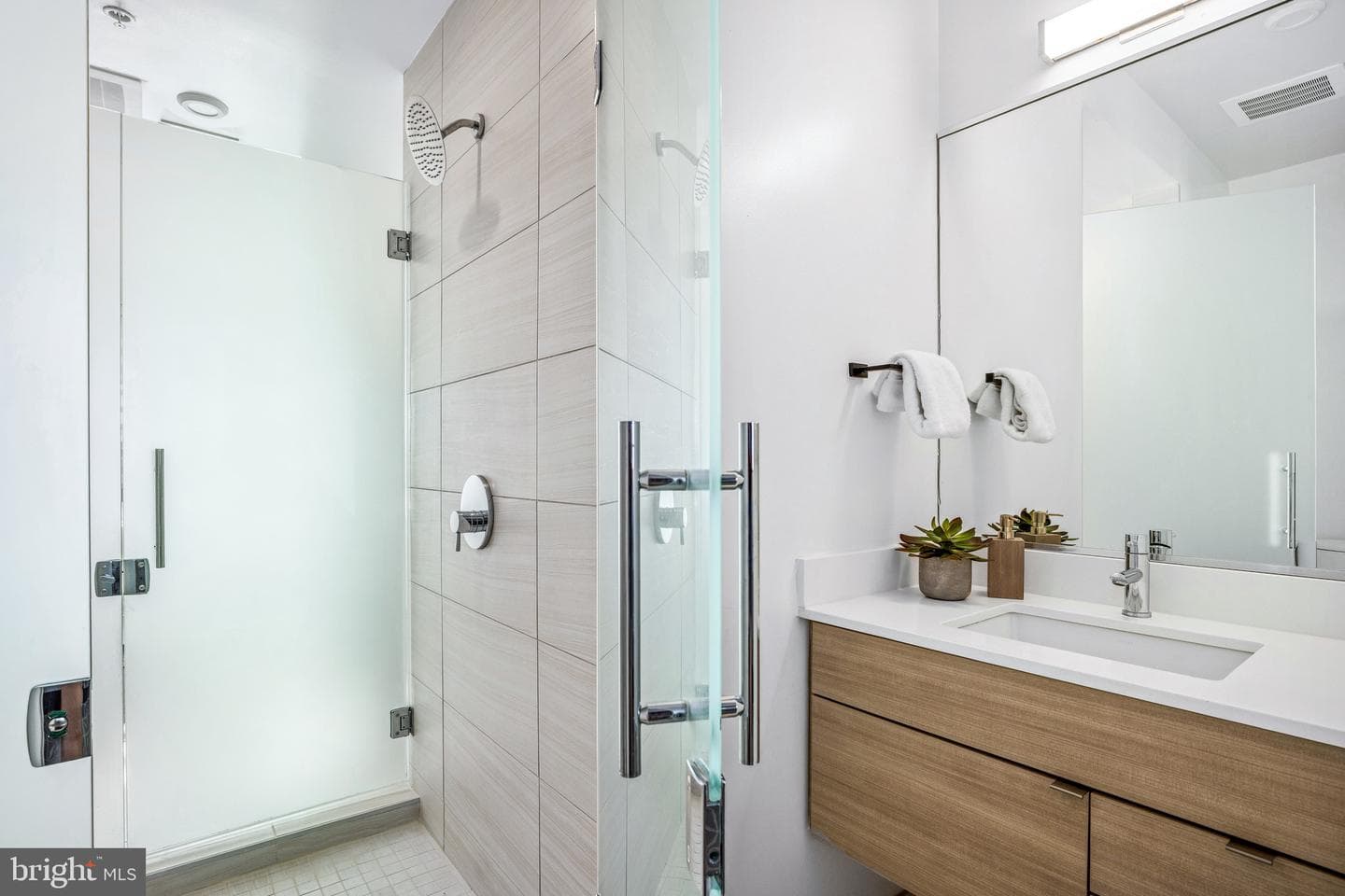 1550 11th Street NW #407 photo 11