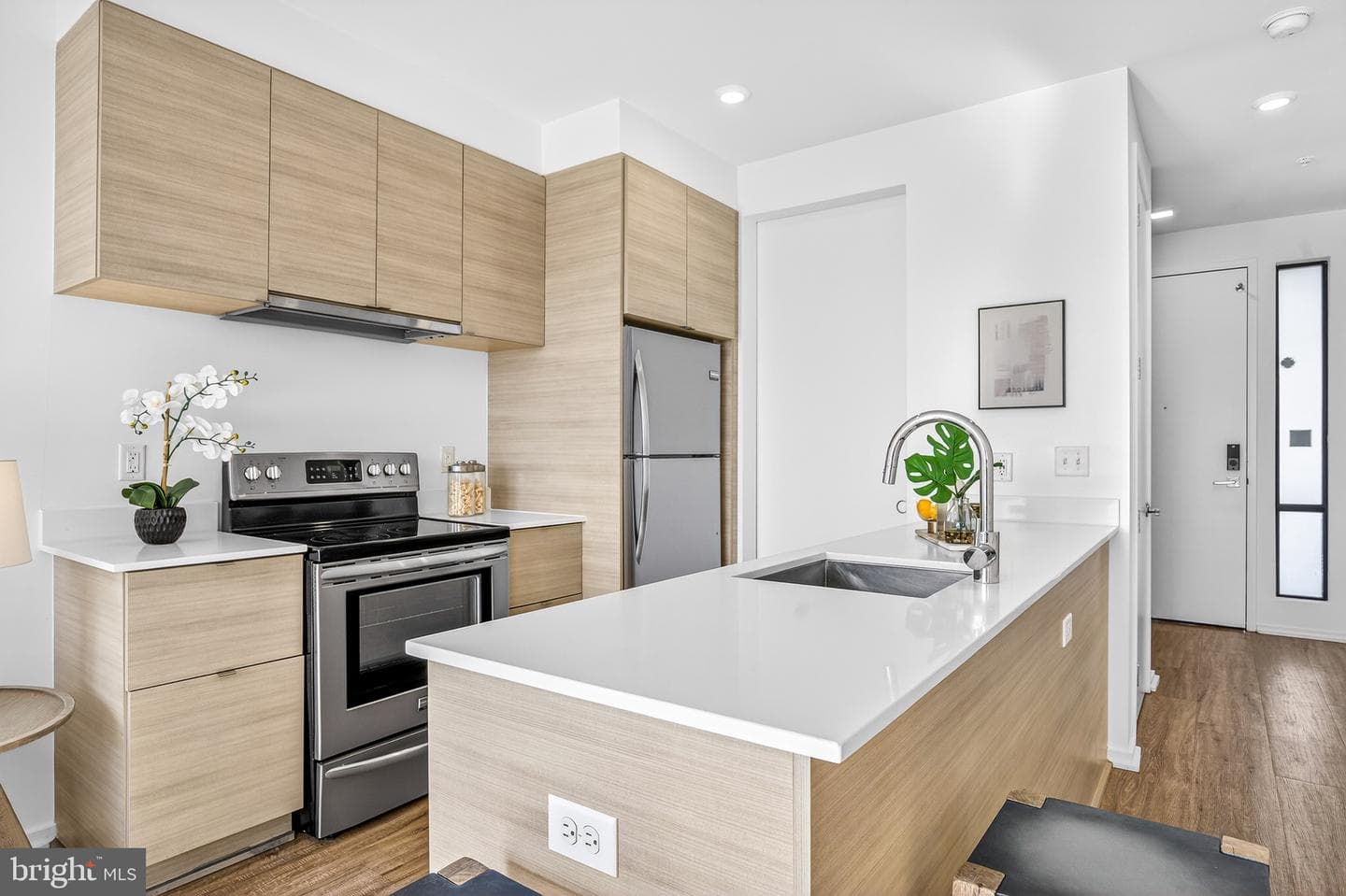 1550 11th Street NW #407 photo 5