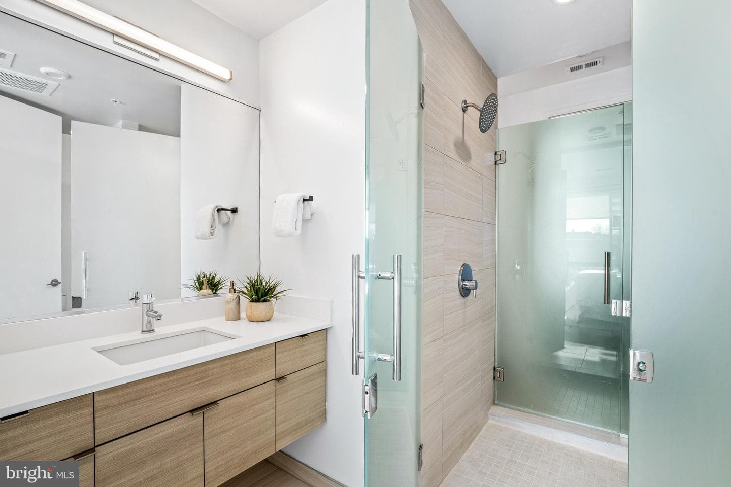 1550 11th Street NW #407 photo 9