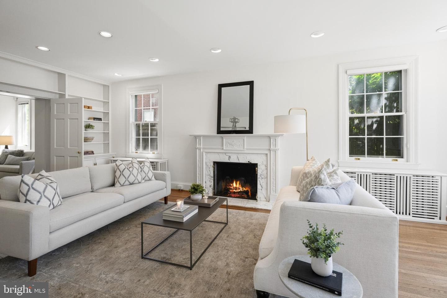 4505 Klingle Street NW photo 3