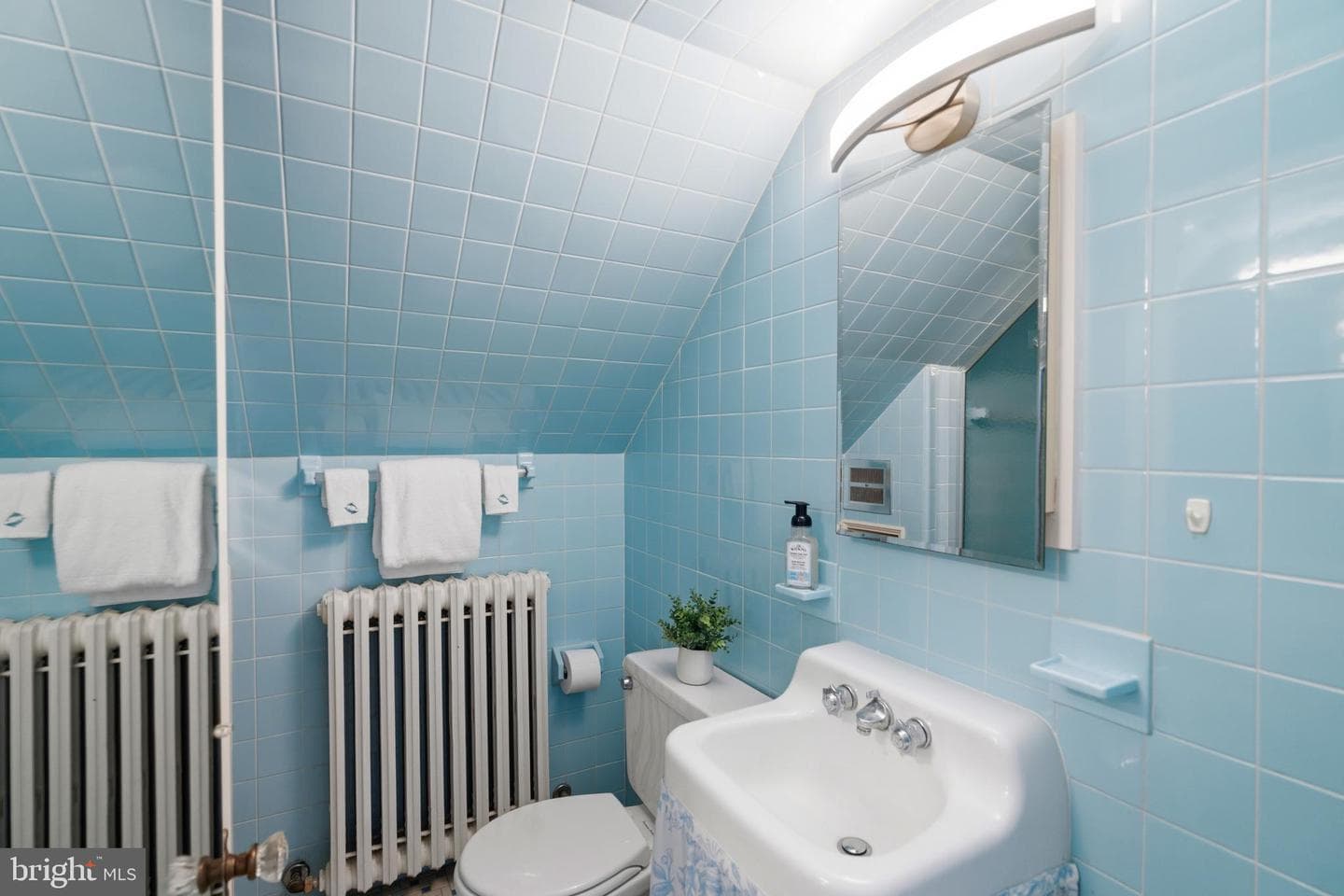 4505 Klingle Street NW photo 33