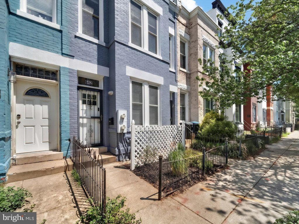 642 Morton Place NE, Washington