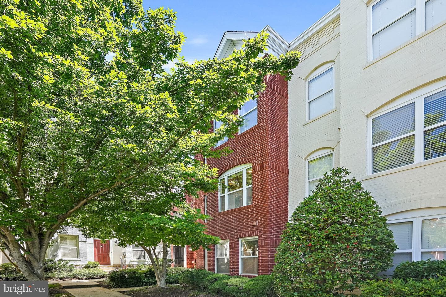 2123 12th Place NW photo 2