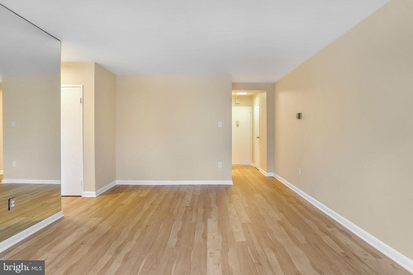 4201 Cathedral Avenue NW #212e photo 28