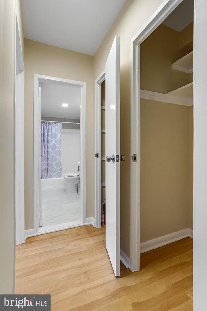 4201 Cathedral Avenue NW #212e photo 31