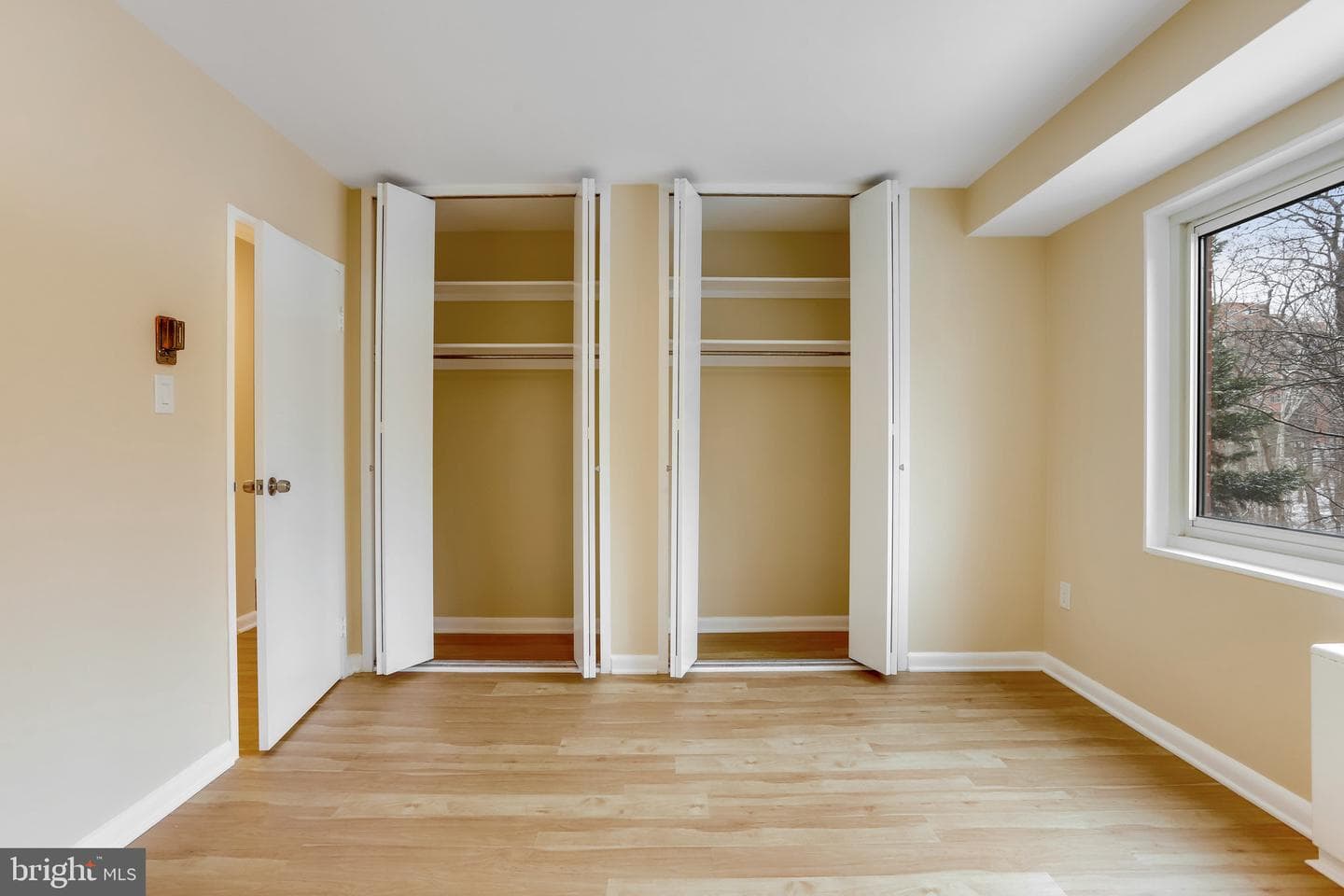 4201 Cathedral Avenue NW #212e photo 36