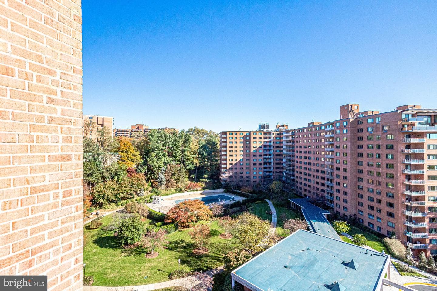 4201 Cathedral Avenue NW #212e photo 47