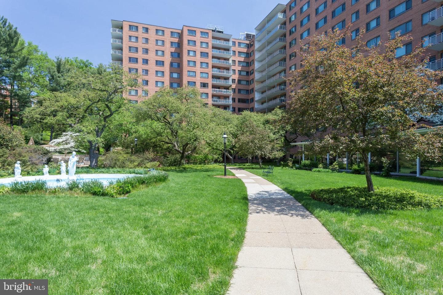 4201 Cathedral Avenue NW #212e photo 6
