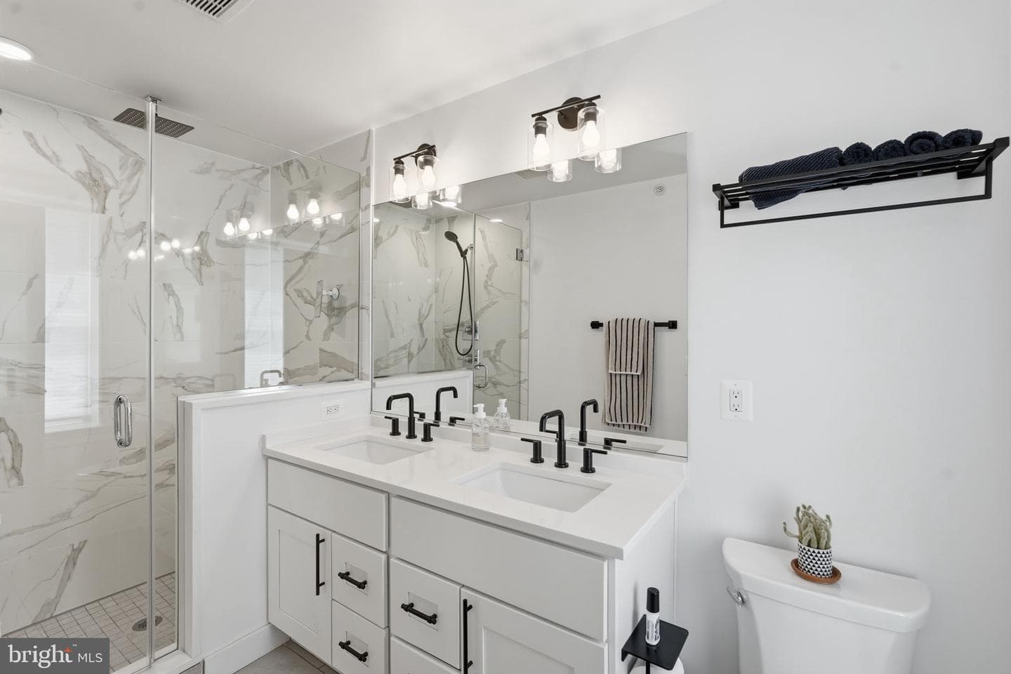 1369 Parkwood Place NW #3 photo 18