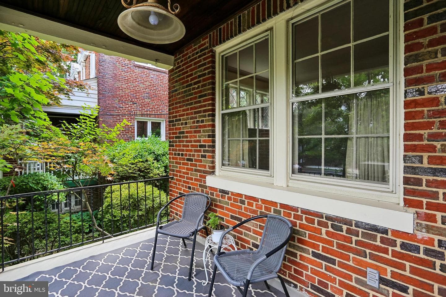 1430 Whittier Street NW photo 5