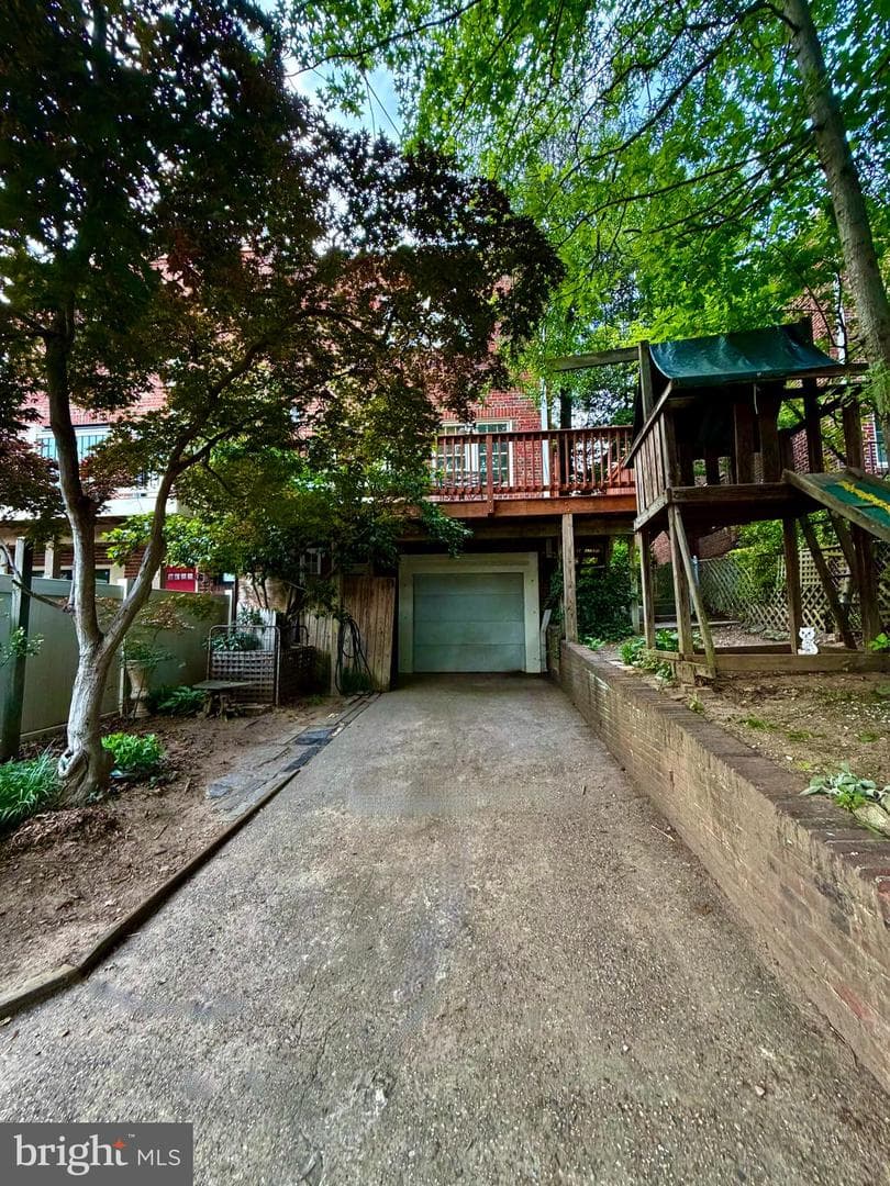 1430 Whittier Street NW photo 56