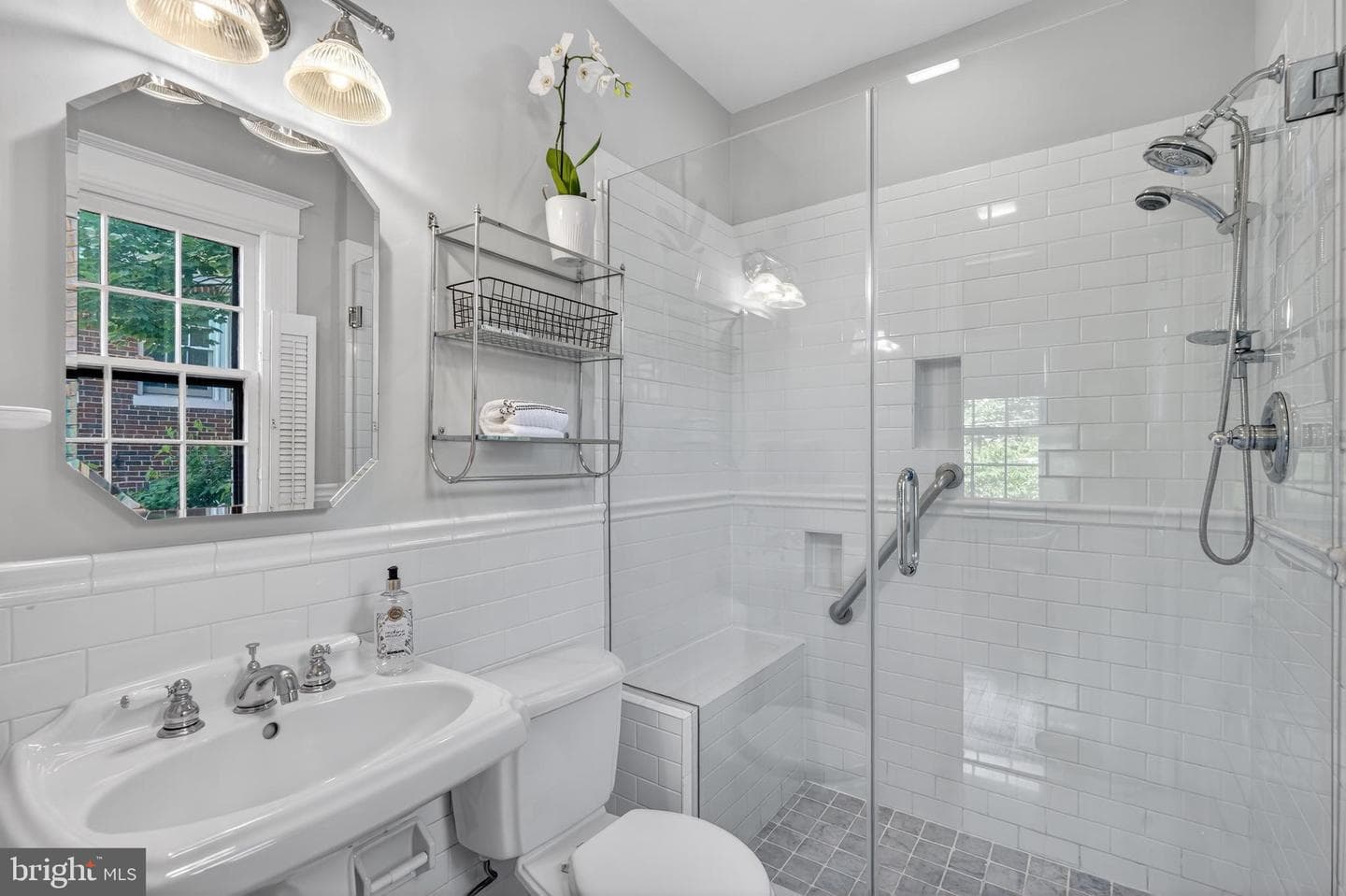 4225 37th Street NW photo 19