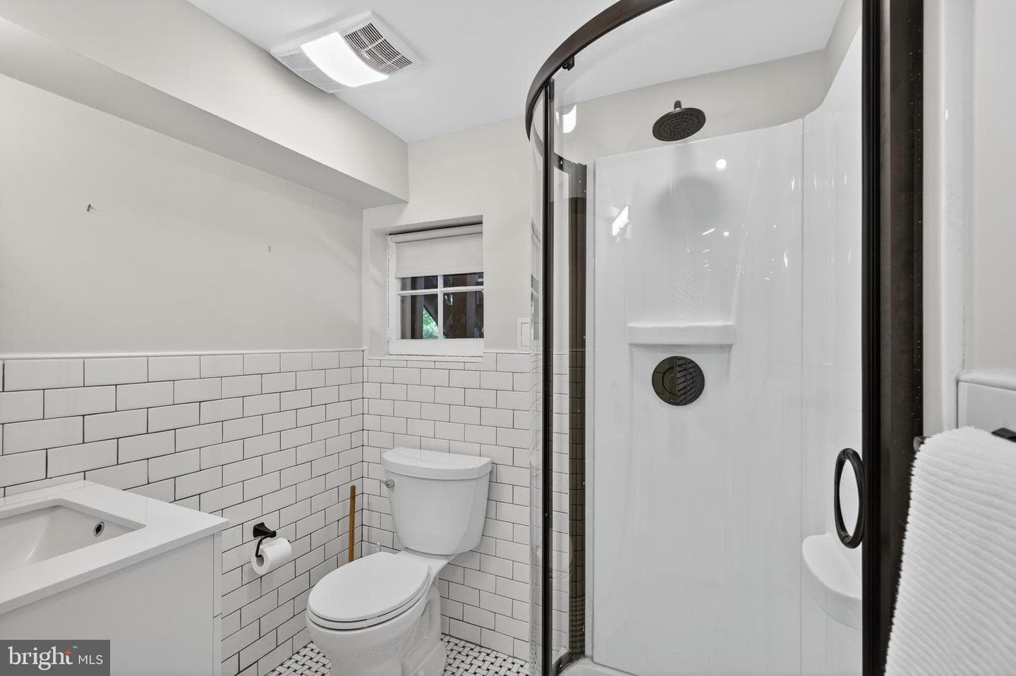 4225 37th Street NW photo 31